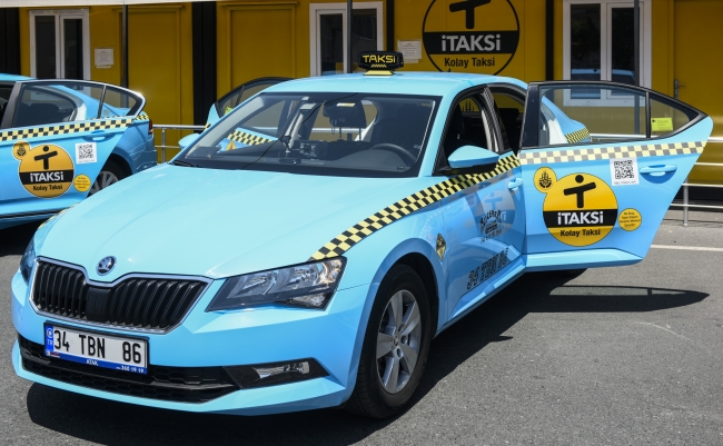 İstanbul'un yeni taksileri hizmet vermeye başladı